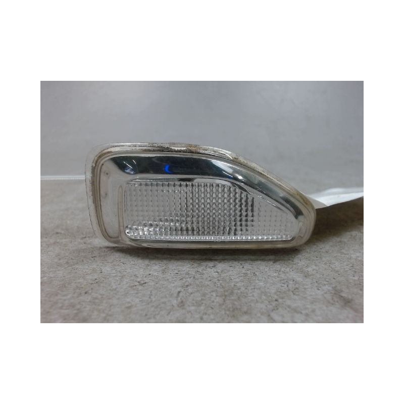 REPETITEUR AILE GAUCHE DACIA SANDERO