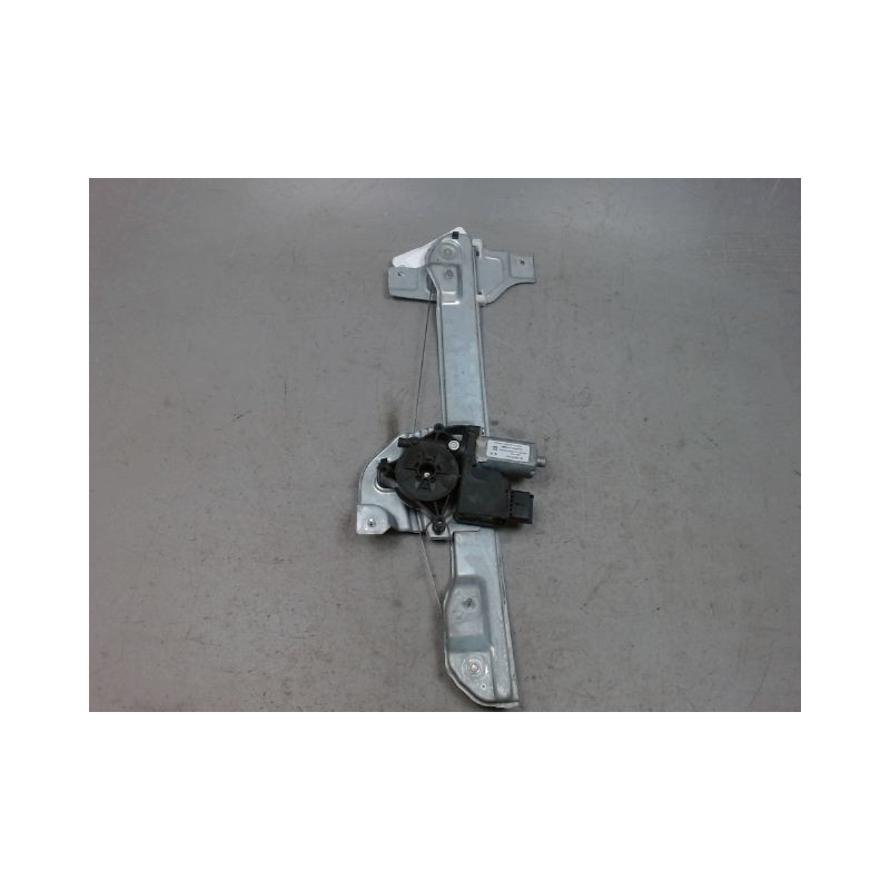 MECANISME+MOTEUR LEVE-GLACE AVANT DROIT PEUGEOT 2008