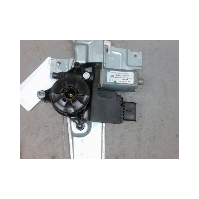 MECANISME+MOTEUR LEVE-GLACE ARRIERE DROIT PEUGEOT 2008