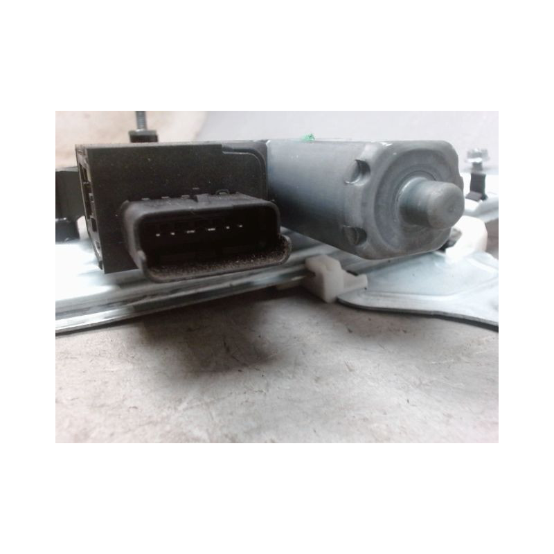 MECANISME+MOTEUR LEVE-GLACE ARRIERE DROIT PEUGEOT 2008