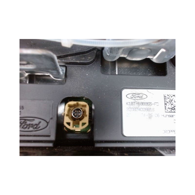ECRAN GPS FORD PUMA