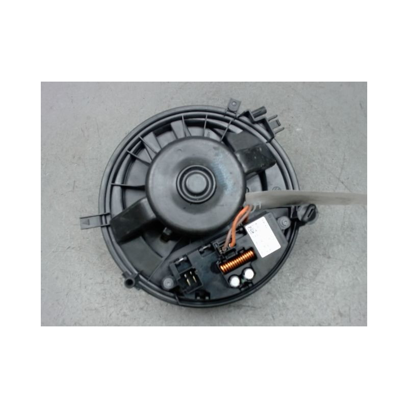 MOTEUR VENTILATEUR CHAUFFAGE VOLKSWAGEN GOLF VII