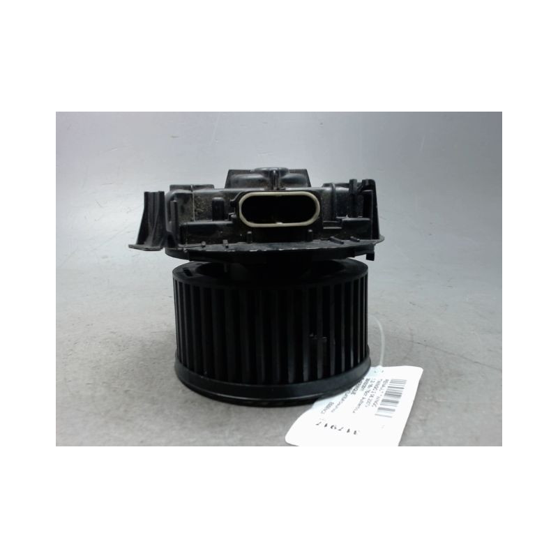 MOTEUR VENTILATEUR CHAUFFAGE RENAULT TWINGO 2 2007-