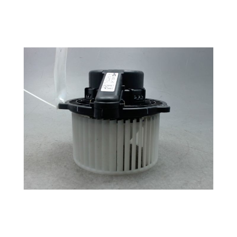 MOTEUR VENTILATEUR CHAUFFAGE HYUNDAI I20