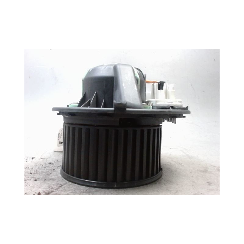 MOTEUR VENTILATEUR CHAUFFAGE BMW SERIE 1