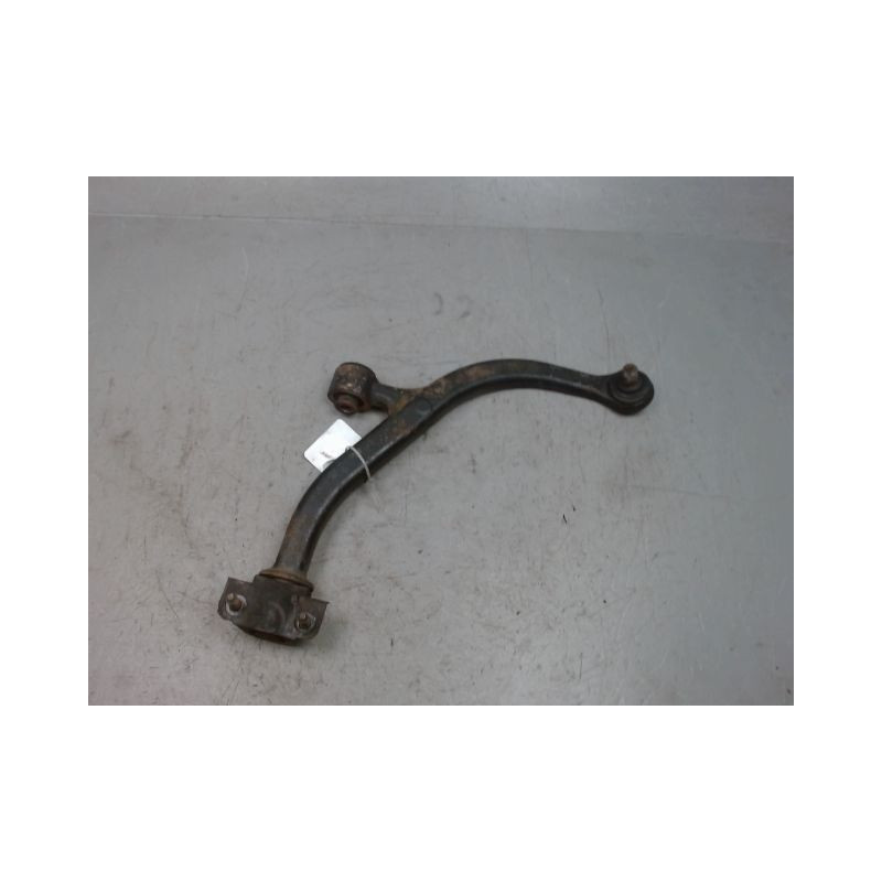 TRIANGLE INFERIEUR AVANT DROIT PEUGEOT 106 96-2003