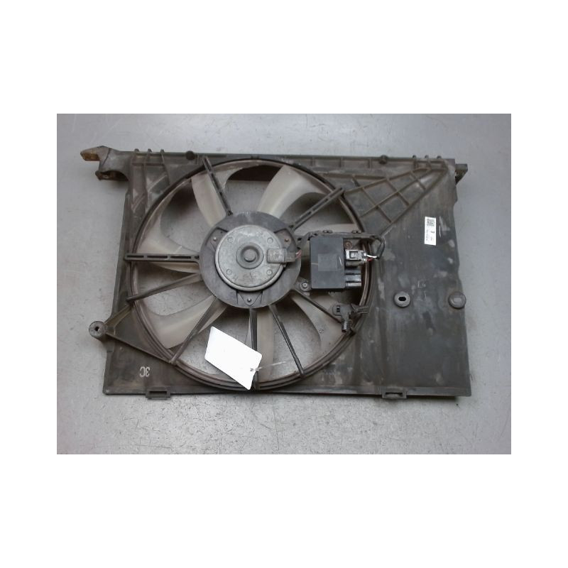 SUPPORT DE VENTILATEUR TOYOTA AURIS 2007-