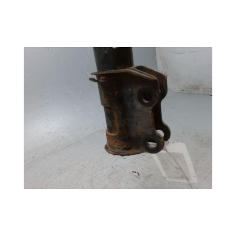 AMORTISSEUR AVANT DROIT OPEL CORSA 06-09