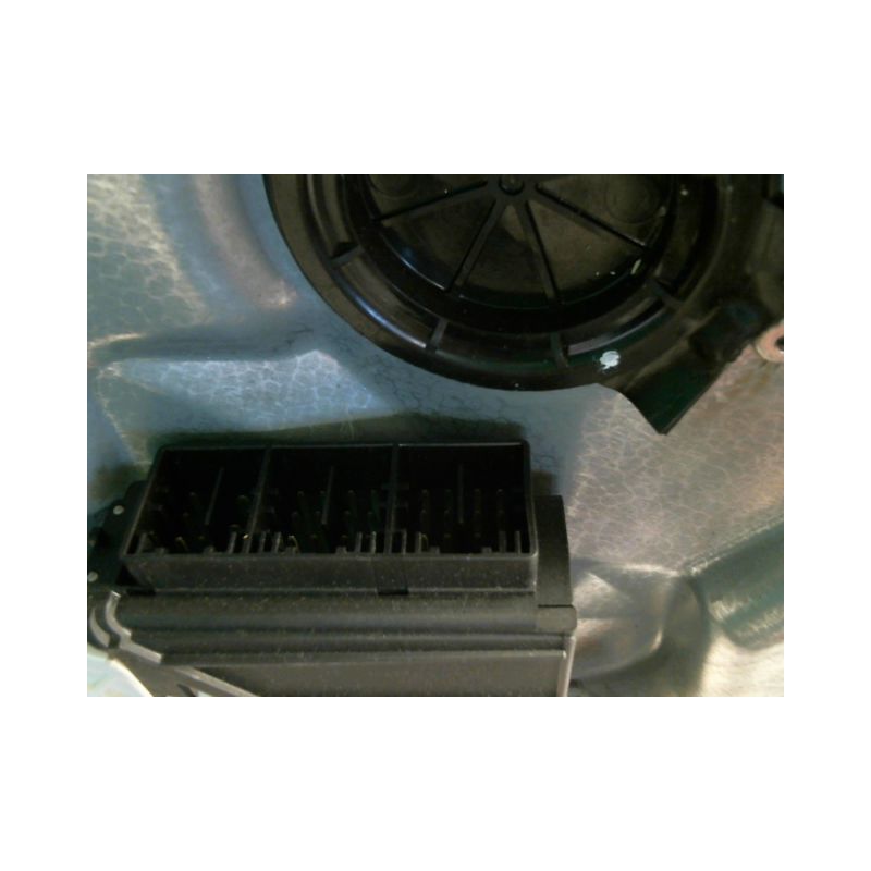 MECANISME+MOTEUR LEVE-GLACE AVANT GAUCHE SEAT IBIZA