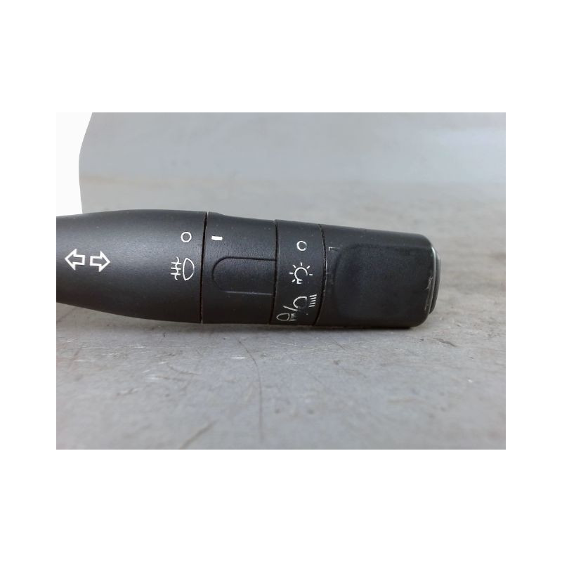 COMMANDE CLIGNOTANT PEUGEOT 206