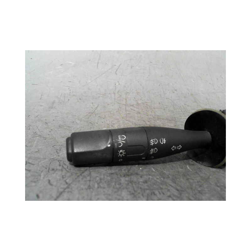COMMANDE CLIGNOTANT PEUGEOT 206