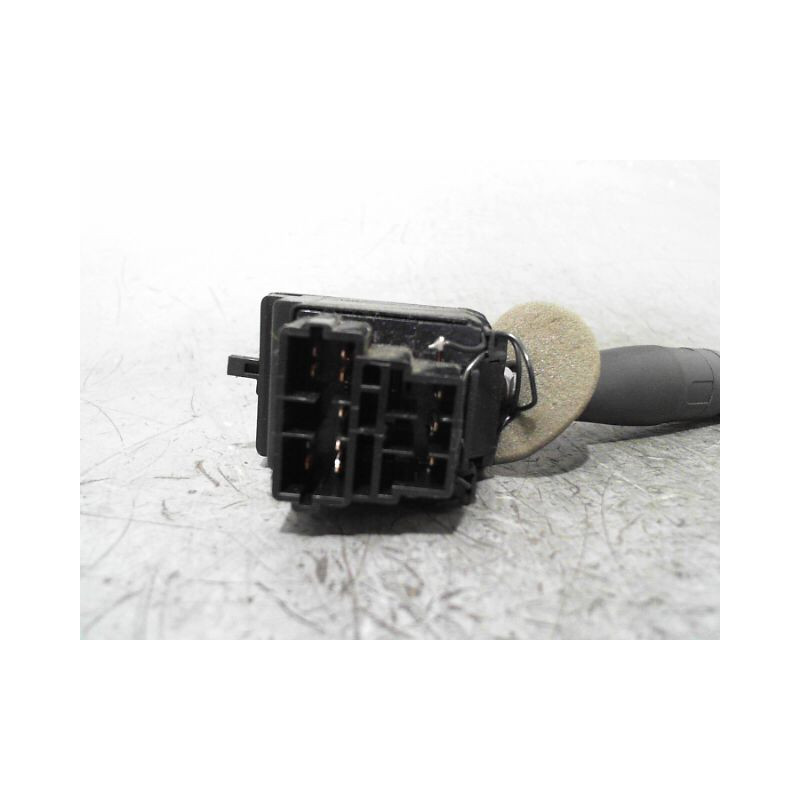 COMMANDE CLIGNOTANT PEUGEOT 206
