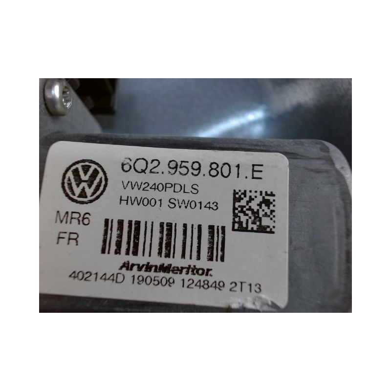 MECANISME+MOTEUR LEVE-GLACE AVANT DROIT VOLKSWAGEN POLO