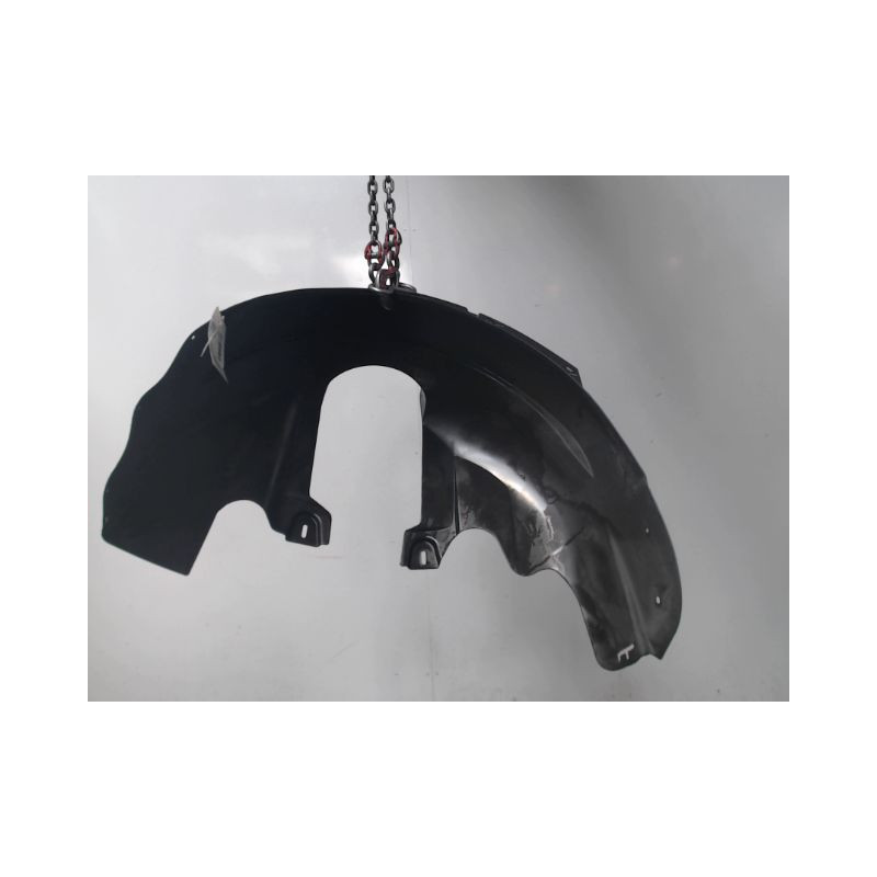 PARE-BOUE ARRIERE DROIT VOLVO C30