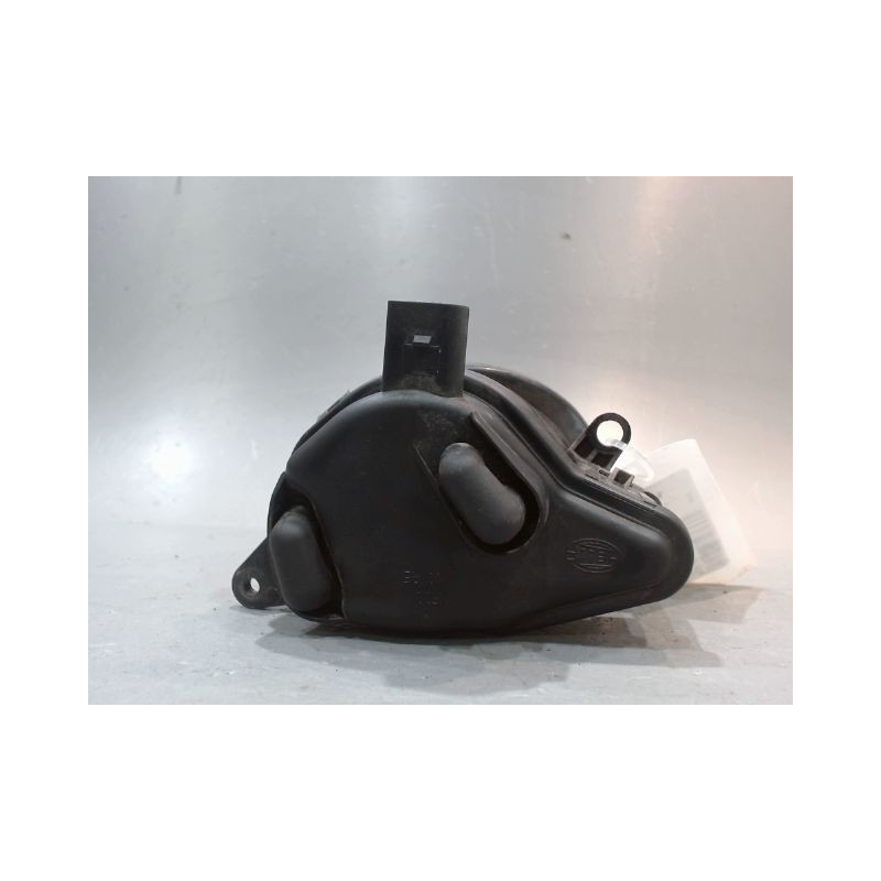 PHARE ANTIBROUILLARD AVANT DROIT AUDI A3