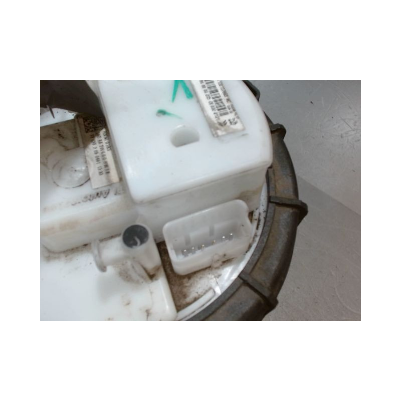POMPE CARBURANT IMMERGEE PEUGEOT 208