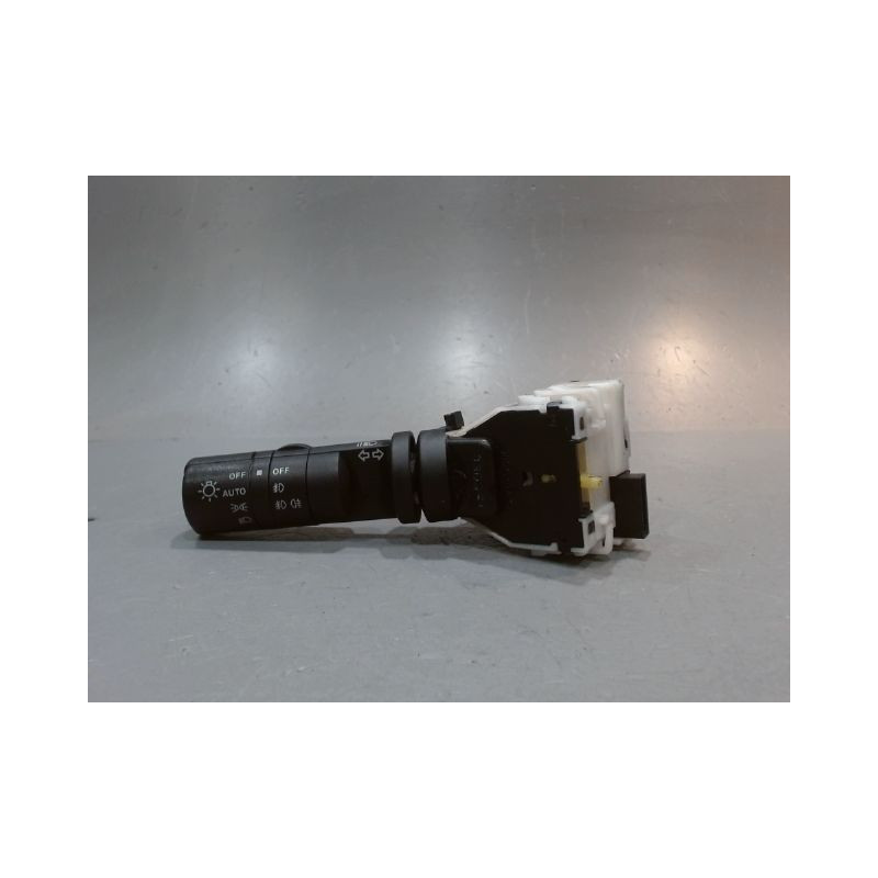 COMMANDE CLIGNOTANT NISSAN QASHQAI