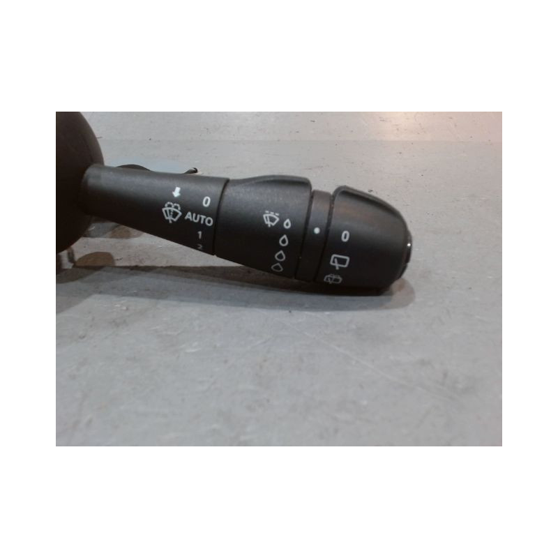 COMMANDE ESSUIE GLACE RENAULT CLIO