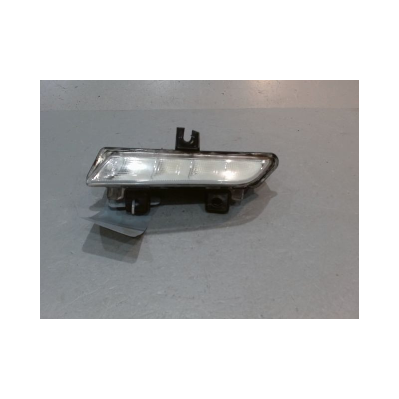 FEUX POSITION GAUCHE RENAULT CLIO