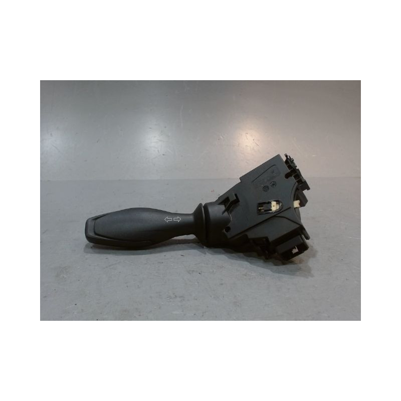 COMMANDE CLIGNOTANT FORD FIESTA