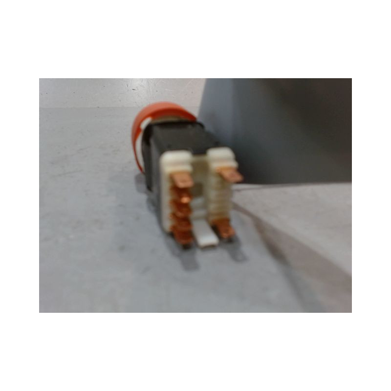 BOUTON DE WARNING RENAULT TWINGO