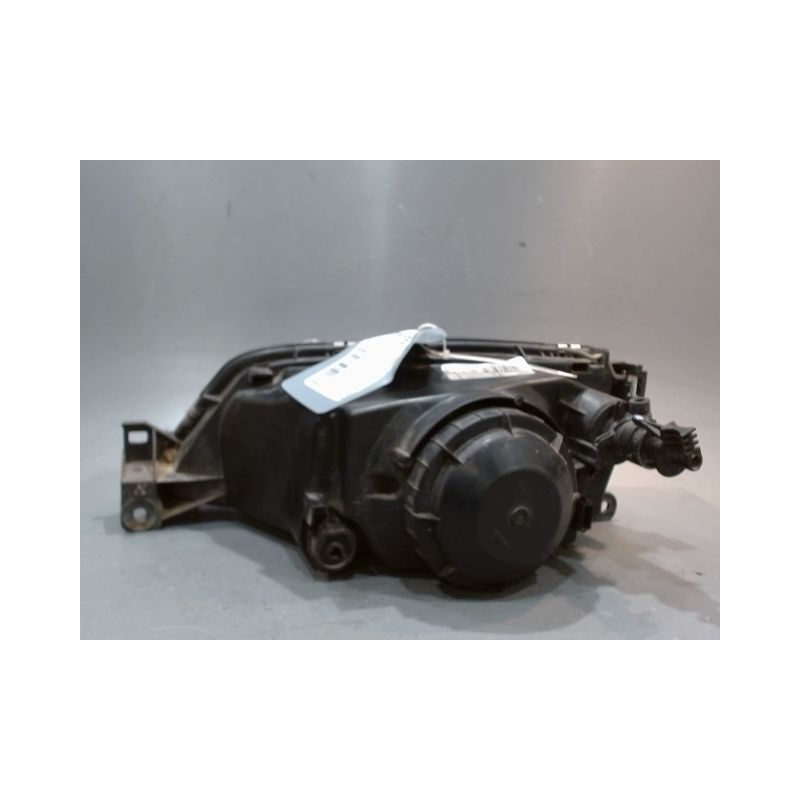 PHARE DROIT PEUGEOT 306