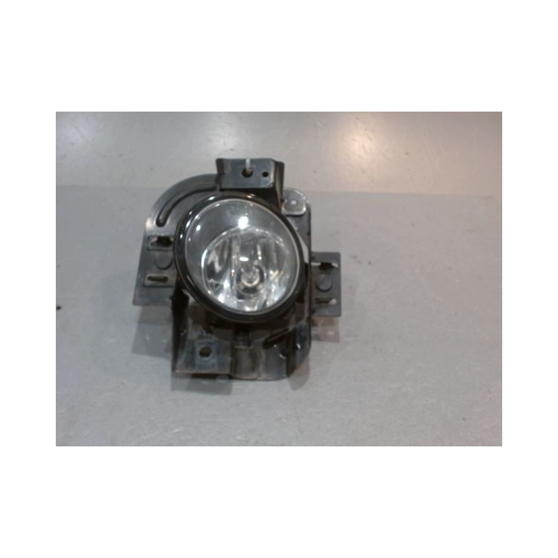 PHARE ANTIBROUILLARD AVANT GAUCHE NISSAN X-TRAIL