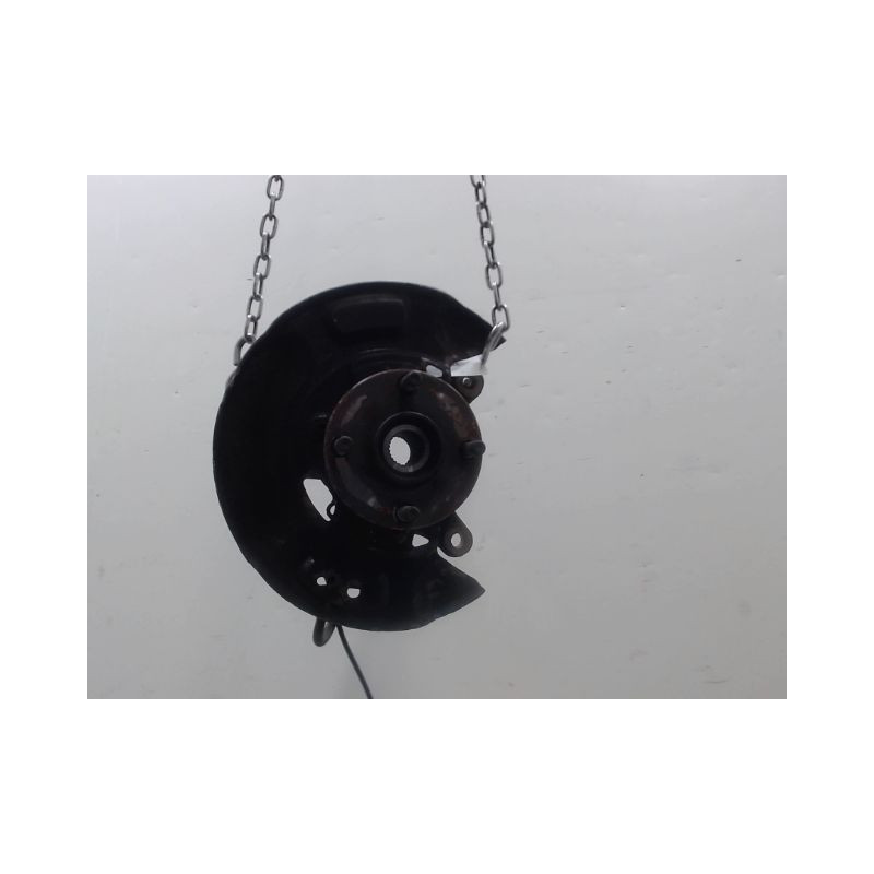 PIVOT AVANT DROIT TOYOTA YARIS 2005-