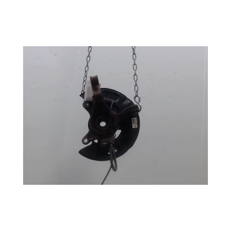 PIVOT AVANT DROIT TOYOTA YARIS 2005-