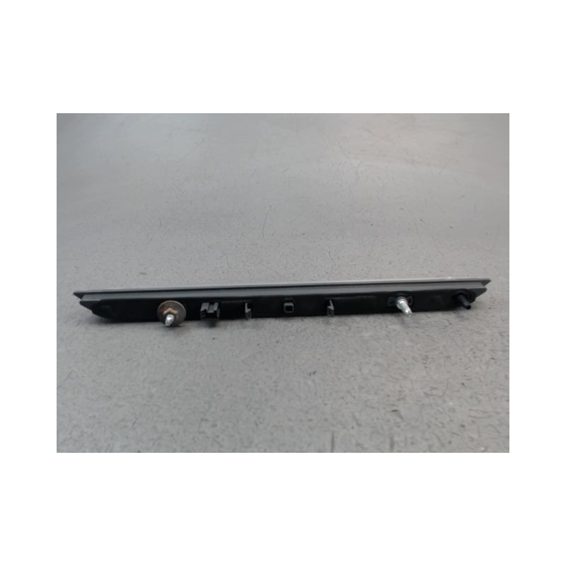 FEUX STOP SUPPLEMENTAIRE PEUGEOT 308
