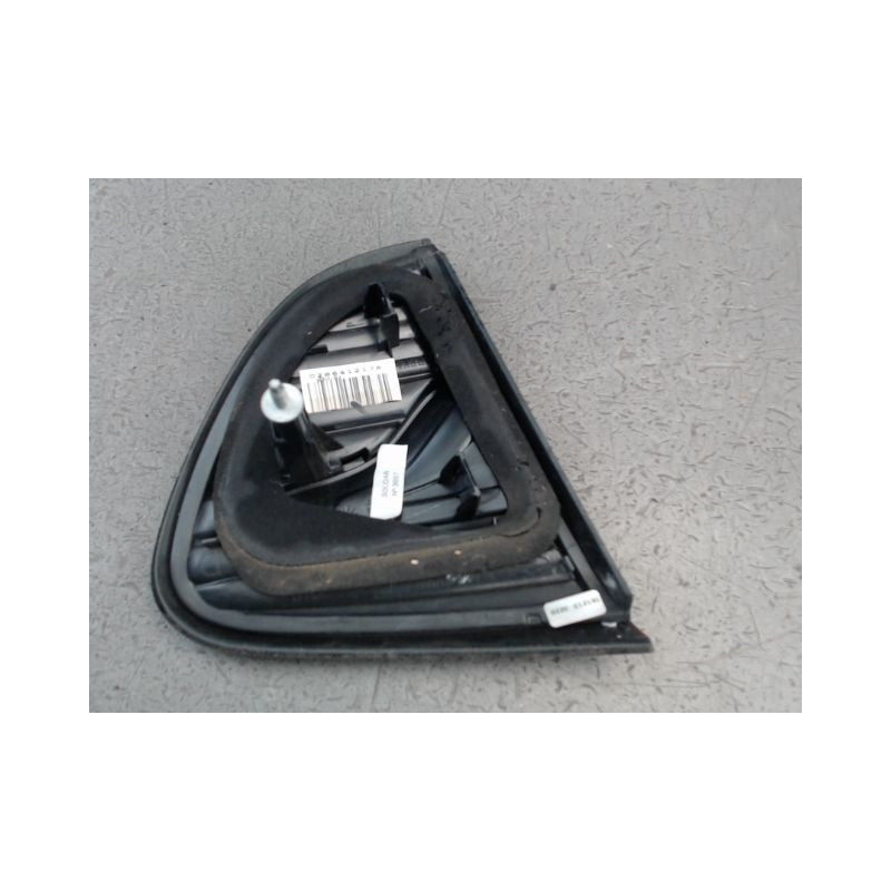FEU ARRIERE INTERIEUR DROIT RENAULT CAPTUR