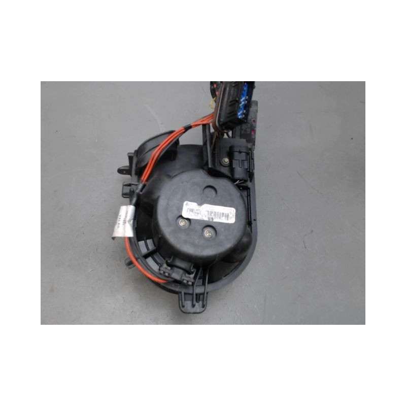 MOTEUR VENTILATEUR CHAUFFAGE RENAULT CLIO