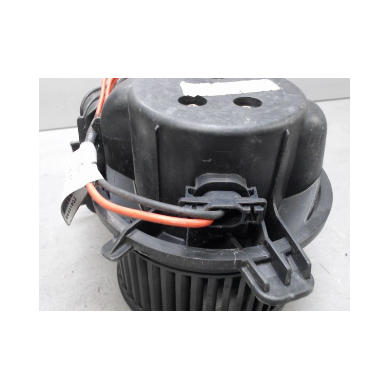 MOTEUR VENTILATEUR CHAUFFAGE RENAULT CLIO