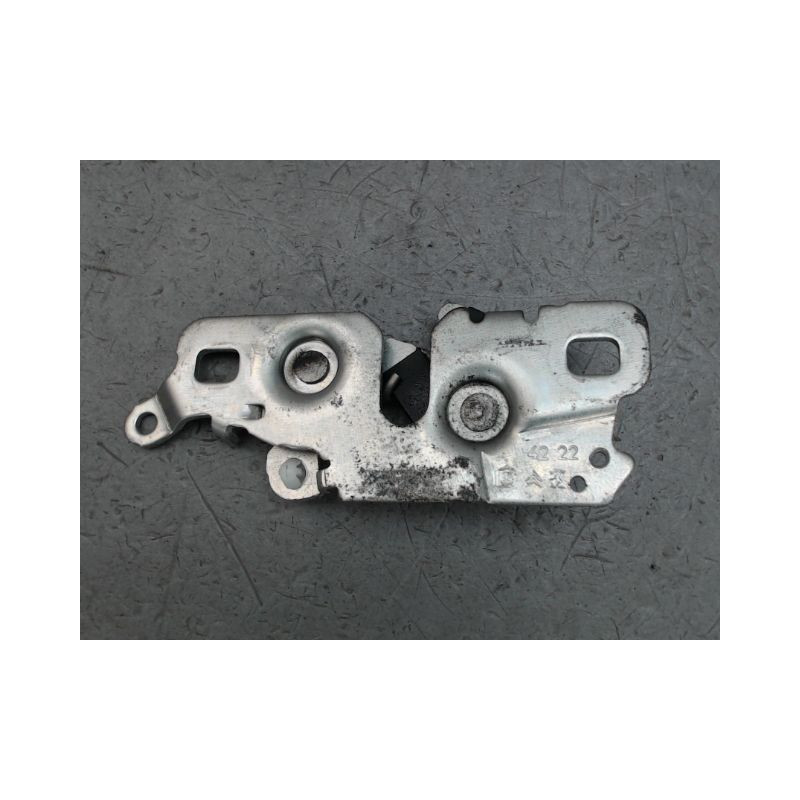 SERRURE CAPOT PEUGEOT 208