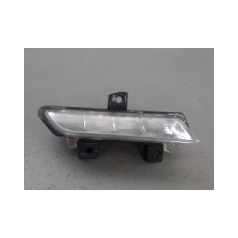 FEUX POSITION DROIT RENAULT CLIO