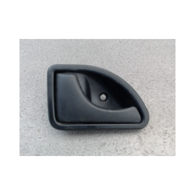 POIGNEE INTERIEURE PORTE AVANT GAUCHE RENAULT KANGOO