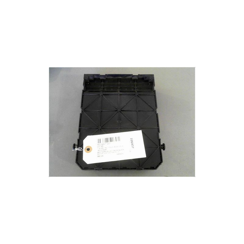 BOITIER GESTION HABITACLE PEUGEOT 207 5P