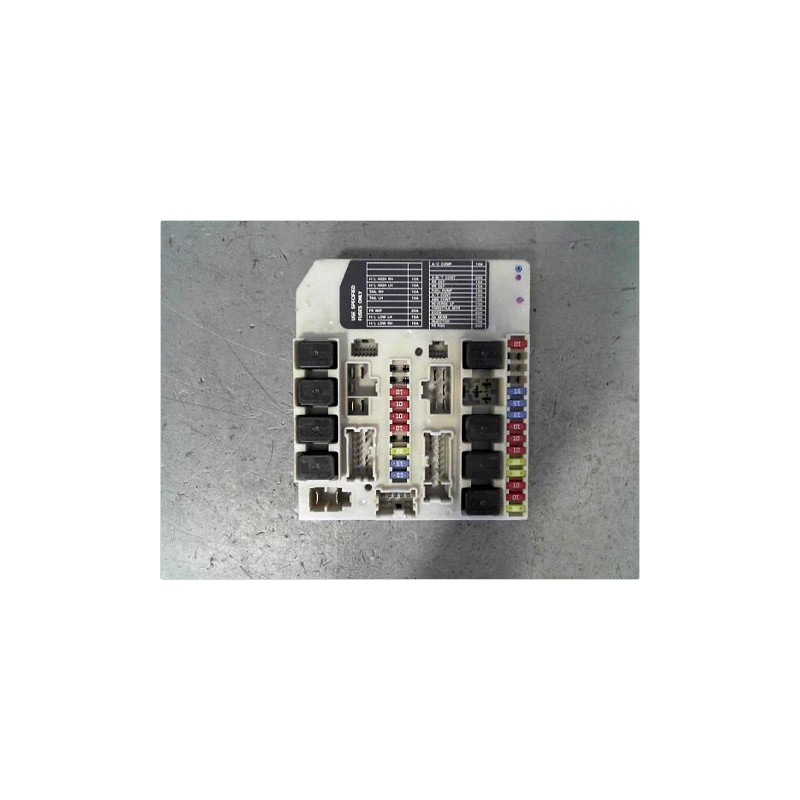 BOITE A FUSIBLES NISSAN NOTE 06-09
