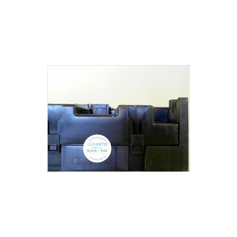 BOITIER GESTION HABITACLE PEUGEOT 207 5P