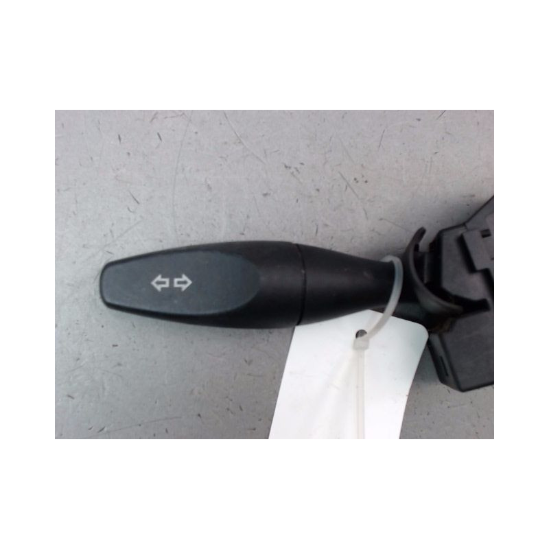 COMMANDE CLIGNOTANT FORD FIESTA V Phase 1 2002-2005