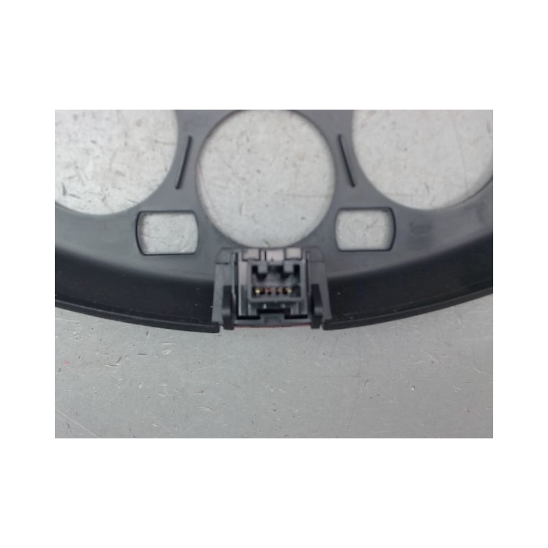BOUTON DE WARNING NISSAN MICRA III Phase 1 2003-2005