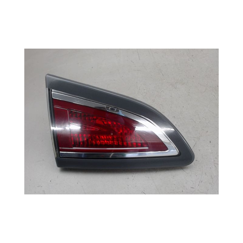 FEU ARRIERE INTERIEUR GAUCHE RENAULT MEGANE