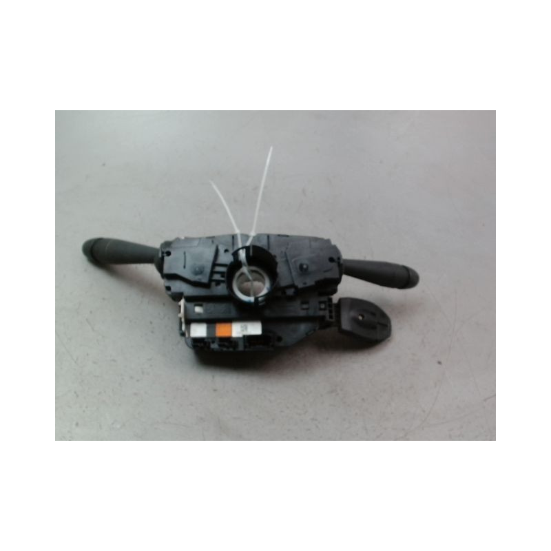 BLOC COMMODOS PEUGEOT 208