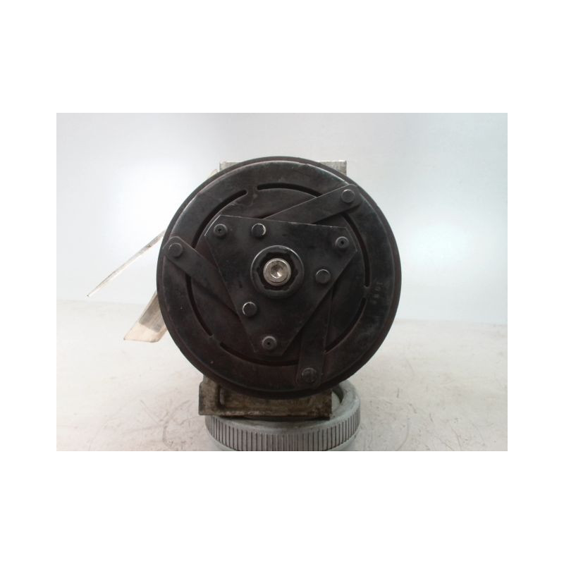 COMPRESSEUR AIR CONDITIONNE RENAULT CAPTUR Phase 1 2013-...