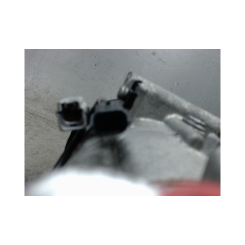 COMPRESSEUR AIR CONDITIONNE RENAULT CLIO
