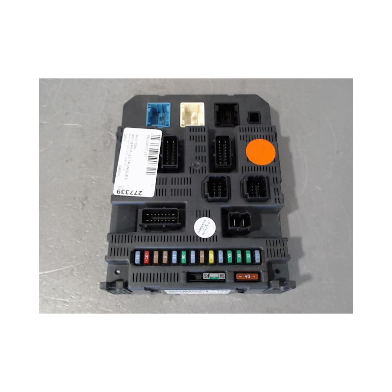 BOITIER GESTION HABITACLE PEUGEOT 207