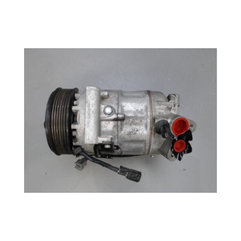 COMPRESSEUR AIR CONDITIONNE RENAULT CAPTUR