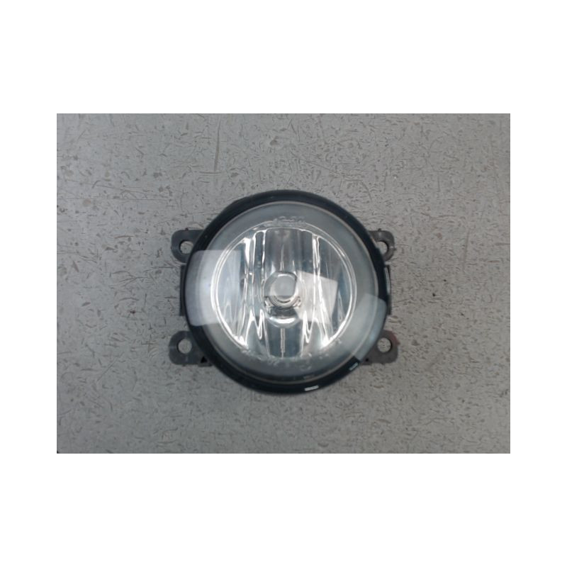 PHARE ANTIBROUILLARD AVANT GAUCHE SUZUKI SWIFT