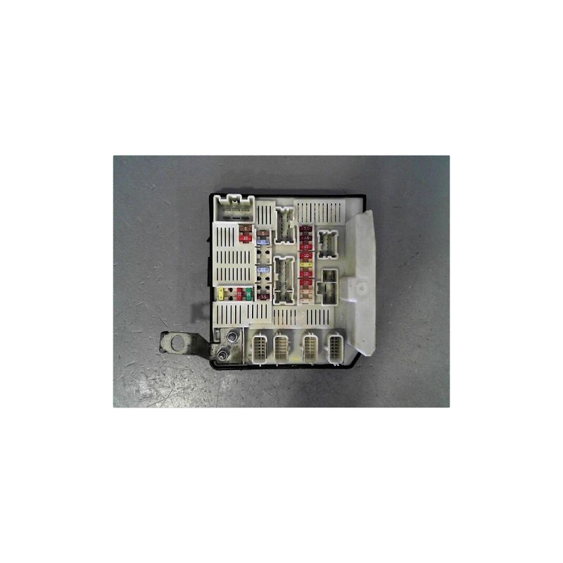 BOITE A FUSIBLES RENAULT GRD SCENIC II PH2 06-09