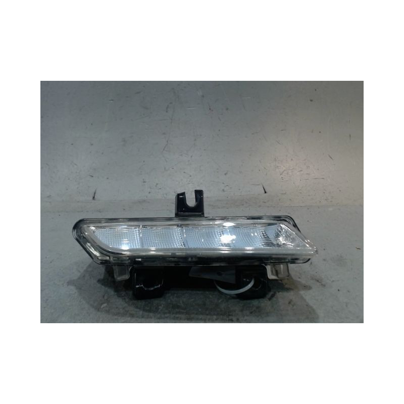 FEUX POSITION DROIT RENAULT CLIO